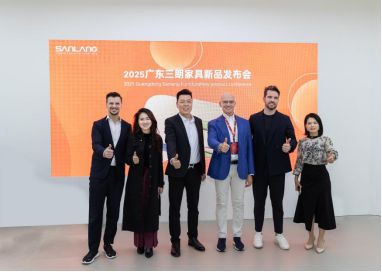 闪耀广州家博会创新设计摘双奖！开元棋牌三朗FINN系列餐桌椅
